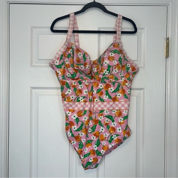 Lands End X Draper James Bathing Suit - Picture 6 of 9